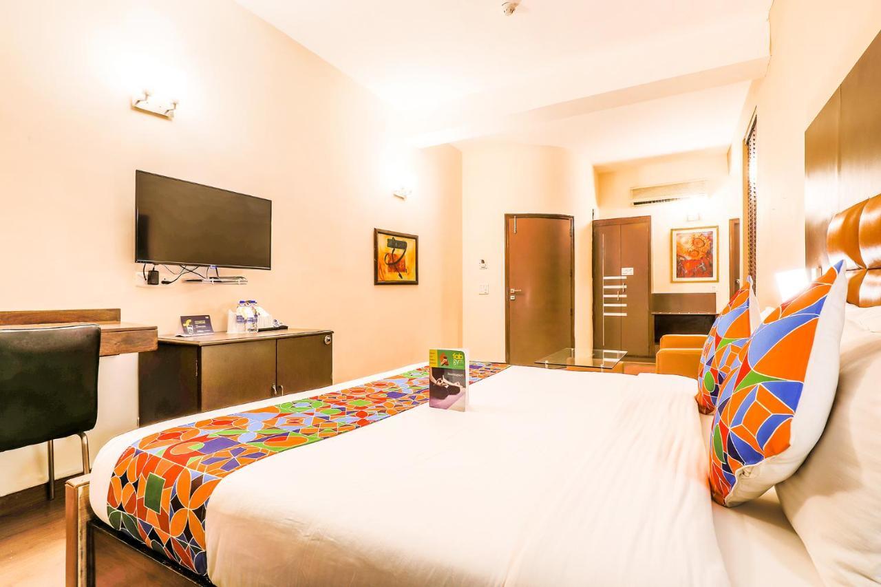 Fabhotel Conclave Boutique New Delhi Exterior photo