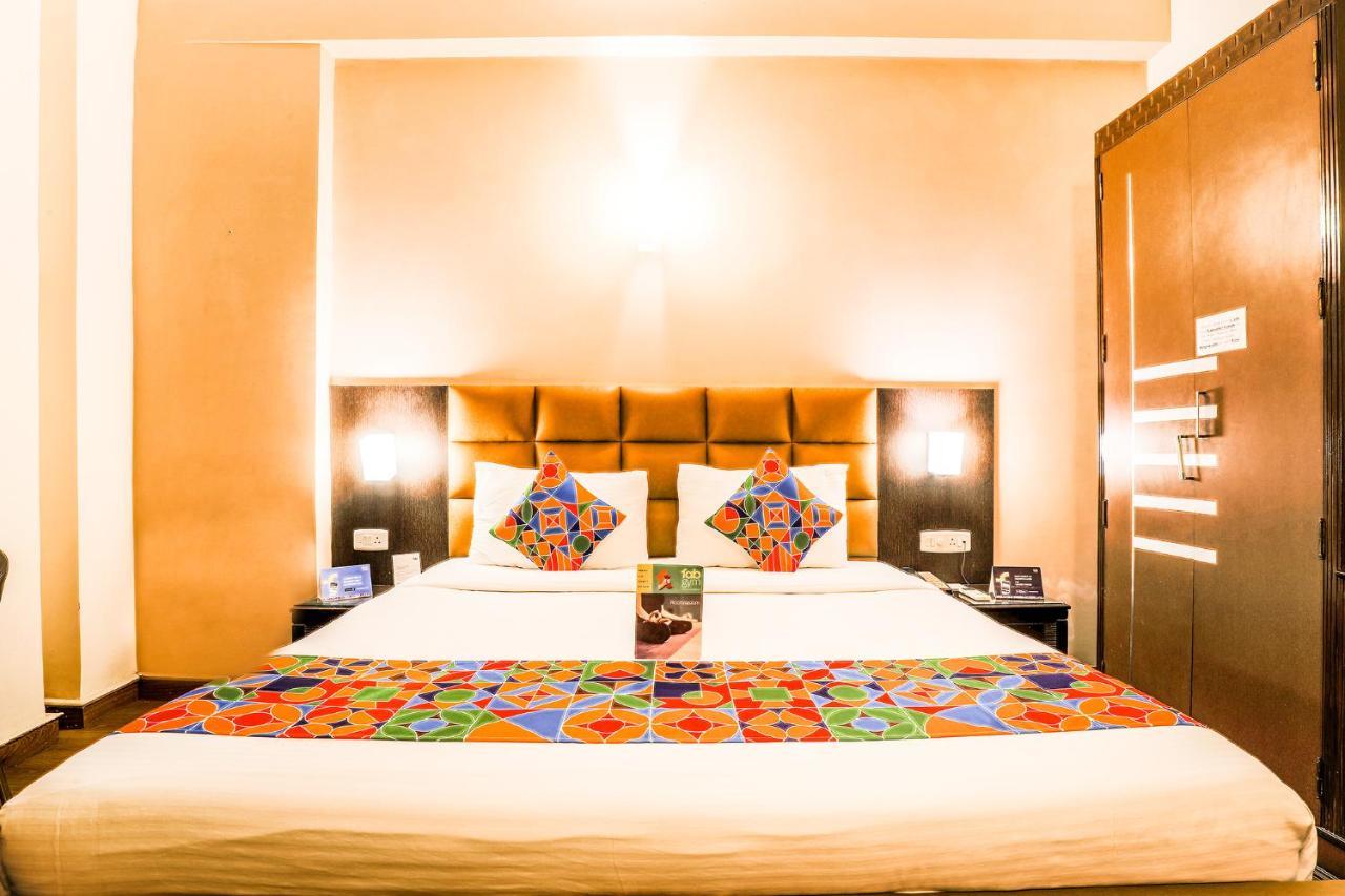 Fabhotel Conclave Boutique New Delhi Exterior photo